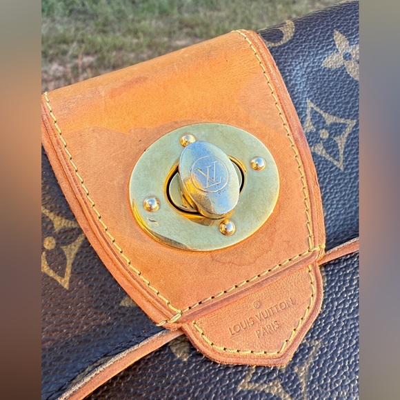 Authentic Louis Vuitton Boetie wallet - Picture 2 of 12